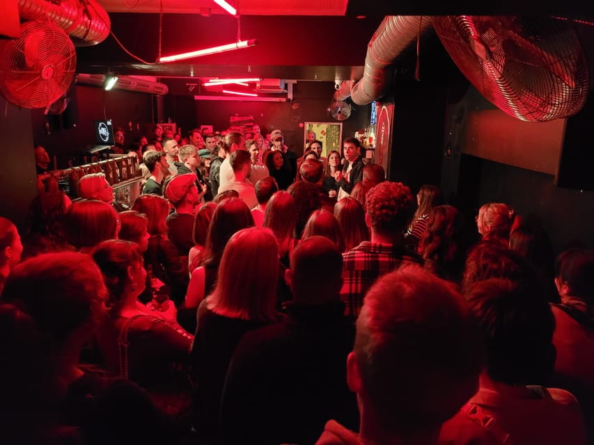 "Comedykills" - das Open Mic im Glockenbachviertel - Exploring the Experience: What to Expect at Comedy Kills