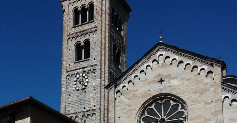 Como: Private Walking Tour with a Local Guide - Experience the City Like a Local