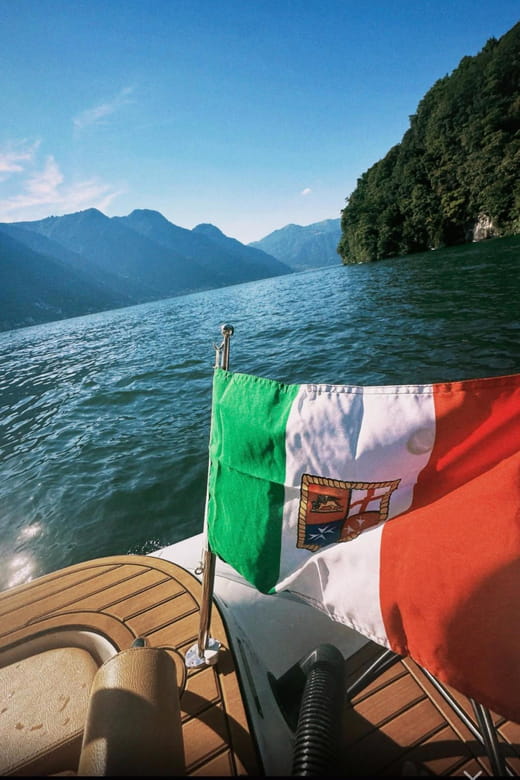 Como: Shared Boat Tour - Unique and Authentic Lake Como Views from the Water