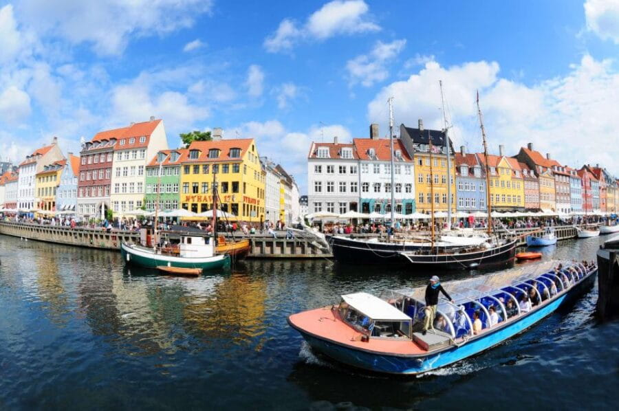Copenhagen: Canal Boat Cruise & Old Town/Nyhavn Walking Tour - Who This Tour Is Best For