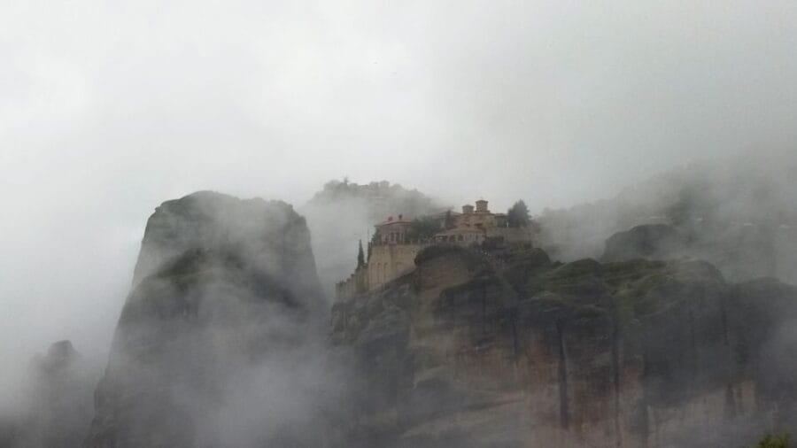 Corfu: Meteora private day tour from Corfu - Entering the Land of Towering Rocks: Itinerary Breakdown