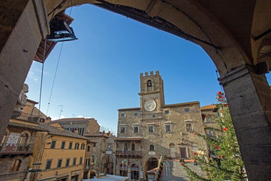 Cortona: 3-Hour Private Walking Tour - Unpacking the Itinerary: What Youll See and Learn