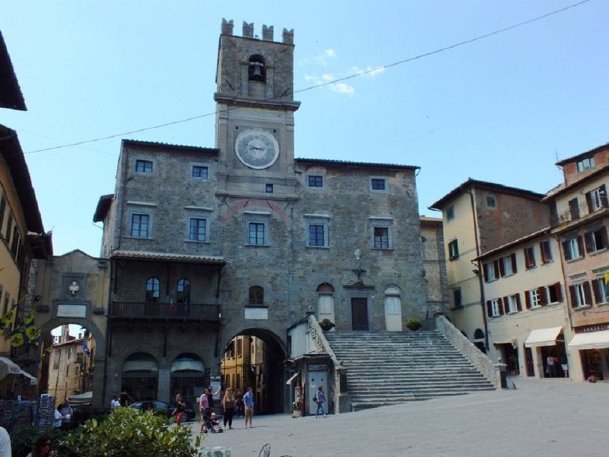 Cortona: Private 2-hour Guided Tour - The Town’s Etruscan Roots and Panoramic Views