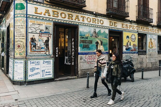 Culinary tour "Tapas & Wines" in Madrid - Entering Madrid’s Culinary Scene