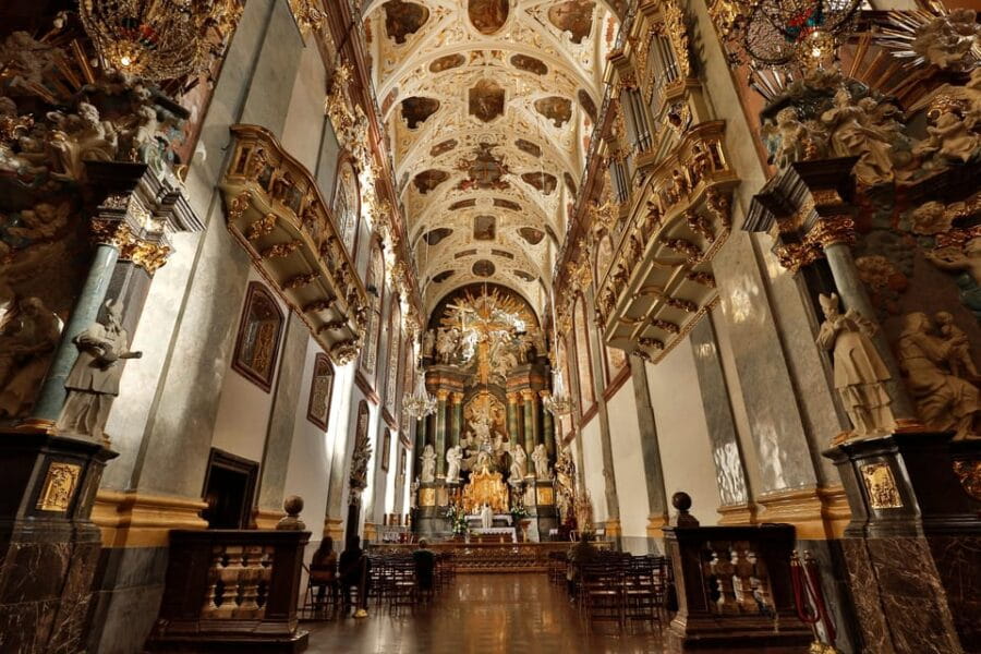 Czestochowa from Krakow: The Black Madonna Day Tour - The Basilica, Museum, and Treasury – More Than Just a Religious Site