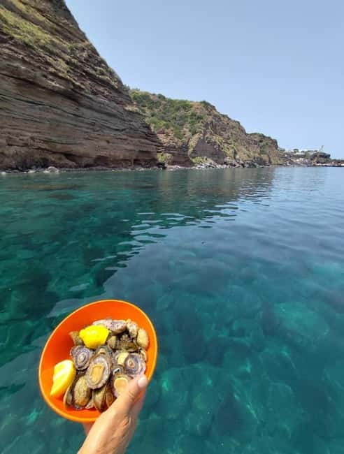 Da Lipari: Tour in Barca Salina e Lipari (7h) PICCOLO GRUPPO - The Experience: What It Feels Like and Why It Matters