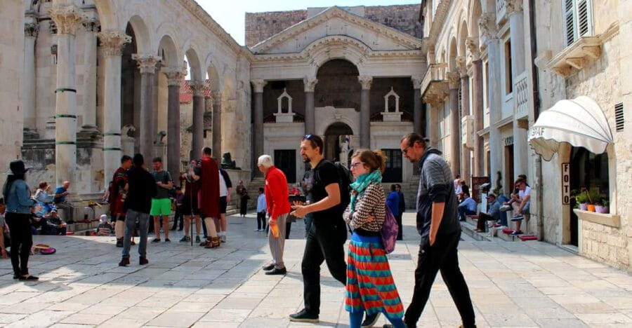 Dark tour of Split - Who Would Love This Tour?