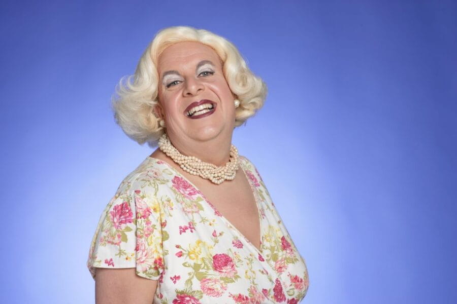 Darmstadt entdecken mit Aurora DeMeehl: Innenstadt-Tour - Unpacking the Inner City and Mollerstadt Districts