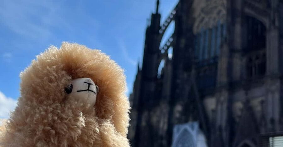 Day tour Aachen & Cologne from Brussels - Cologne: Cathedral, Old Town, and a Fragrant Factory