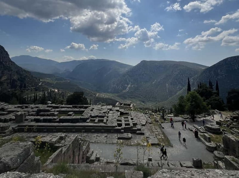 Delphi: Archaeological Site & Museum Ticket with Audio Tours - The Museum: Artifacts and Insights