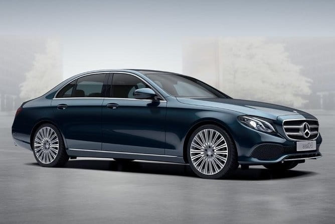 Departure Private Transfer: Liverpool to Manchester Airport MAN in Business Car - Key Points / Takeaways