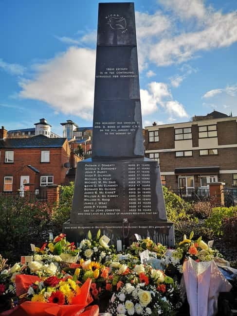 Derry City: The Bloody Sunday Story Walking Tour - The Walk Through Free Derry Corner and the Bogside