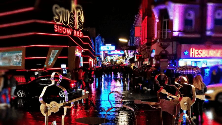 Die Kiez-Kapitän Reeperbahn & Beatles Kieztour Hamburg - Who Is This Tour Best For?