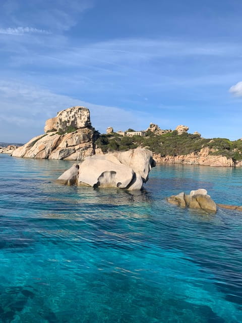 Dinghy rental: La Maddalena Archipelago - Discovering the La Maddalena Archipelago by Dinghy: What to Expect