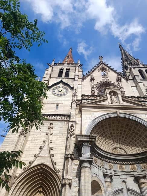Discover Lyon in half a day! - Key Landmarks and Their Stories