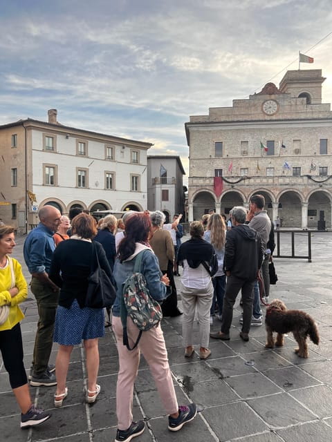 DISCOVER PERUGIA - EXPERIENCE PERUGIA LIKE A GRAND TOUR TRAVELER - Entering the Heart of Perugia: Monuments and Landmarks