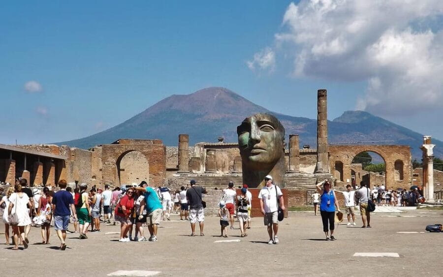 Discover Pompeii & Vesuvius: Ruins, History & Volcanic Views - Vesuvius: An Active Volcano with a View