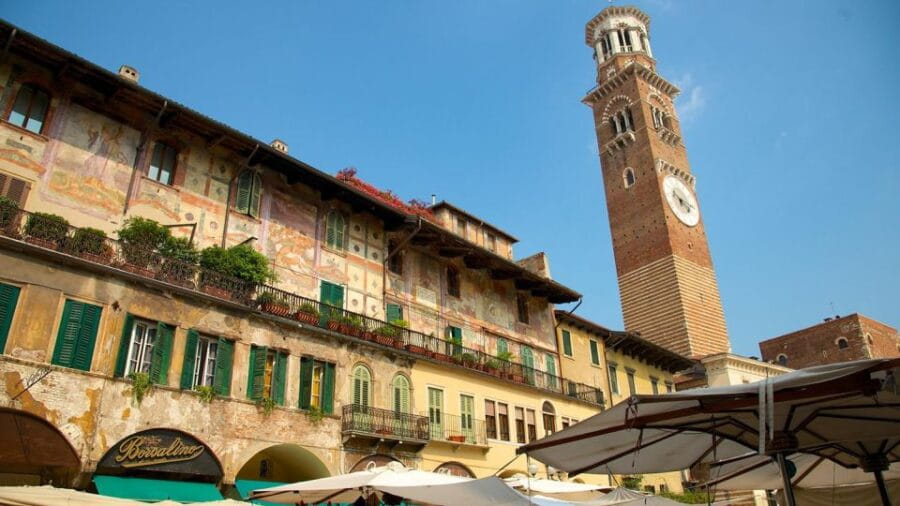 Discover Verona + Arena: Walking Tour - Exploring Castelvecchio and the Scaligero Bridge