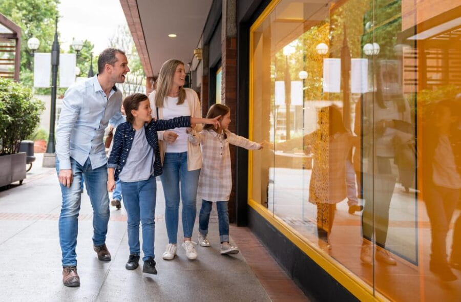 Discovering Dublin on Christmas Walking Tour - A Closer Look at the Itinerary and Experience