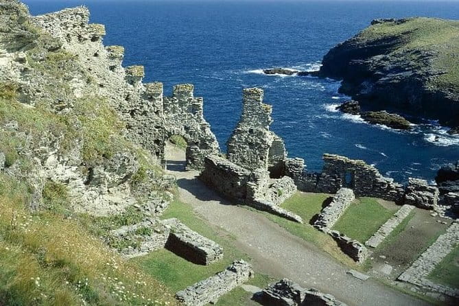 Doc Martin and The Legend of King Arthur Tour - Price and Logistics: Is It Worth It?