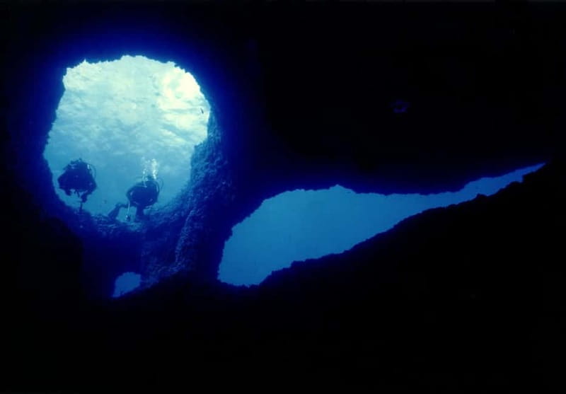 Double dive in Menorca: Discover Menorca's Marine Reserve - Why This Tour Stands Out