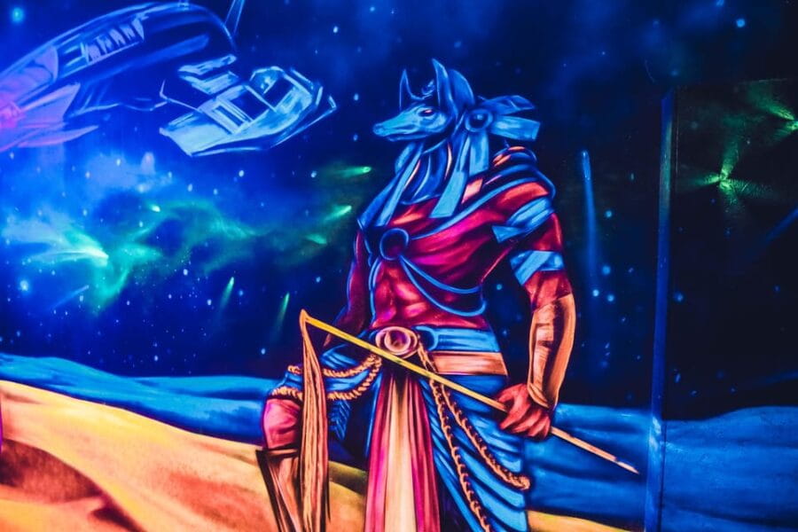 Dresden: 3D black light minigolf in the Barock Eventpark - Who Will Love This?