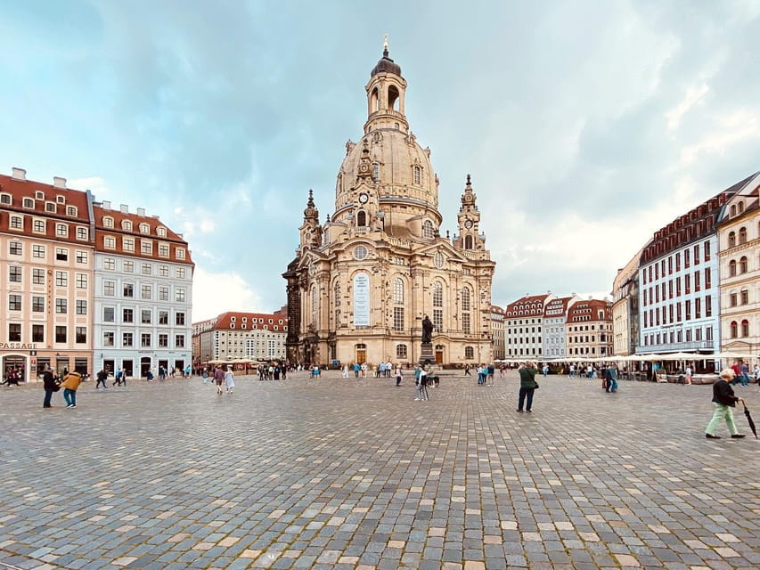 Dresden: Little break at the Frauenkirche - Price and Logistics: Is It Worth It?