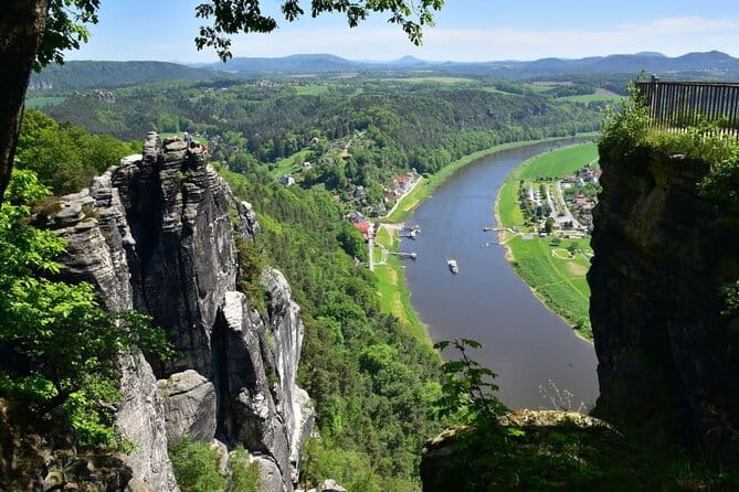Dresden-Prague One-Way Sightseeing Journey - Saxon Switzerland National Park & Fortress Excursions
