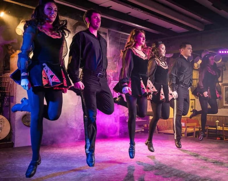 Dublin: Irish Dinner & Dance Show at Johnnie Foxs - Who Will Love This Experience?