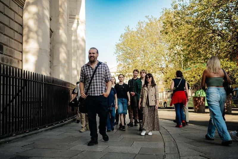 Dublin True Crime Walking Tour - Exploring the Itinerary: From Dublin Castle to Bridewell Garda Station