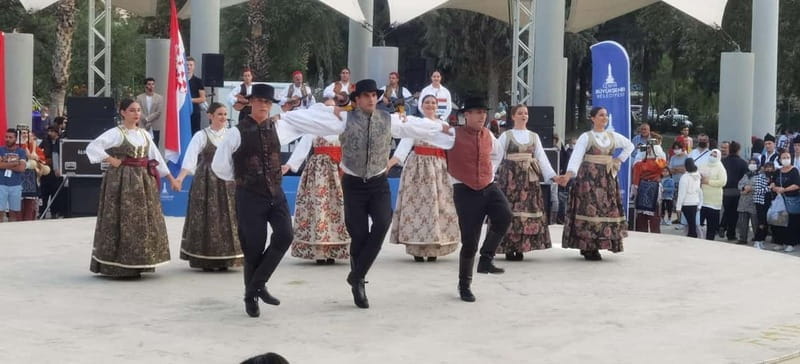 Dubrovnik: Croatian Folklore Show - Entering a Cultural Kaleidoscope