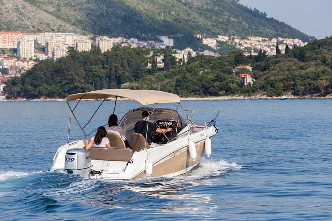Dubrovnik Private Speed Boat Tour to the Islands - What Travelers Can Expect: Day Breakdown