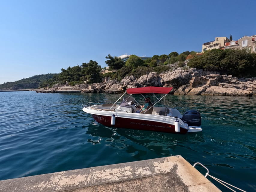 Dubrovnik: Private speedboat tour-caves, beaches, snorkeling - What you need to know about logistics and pricing