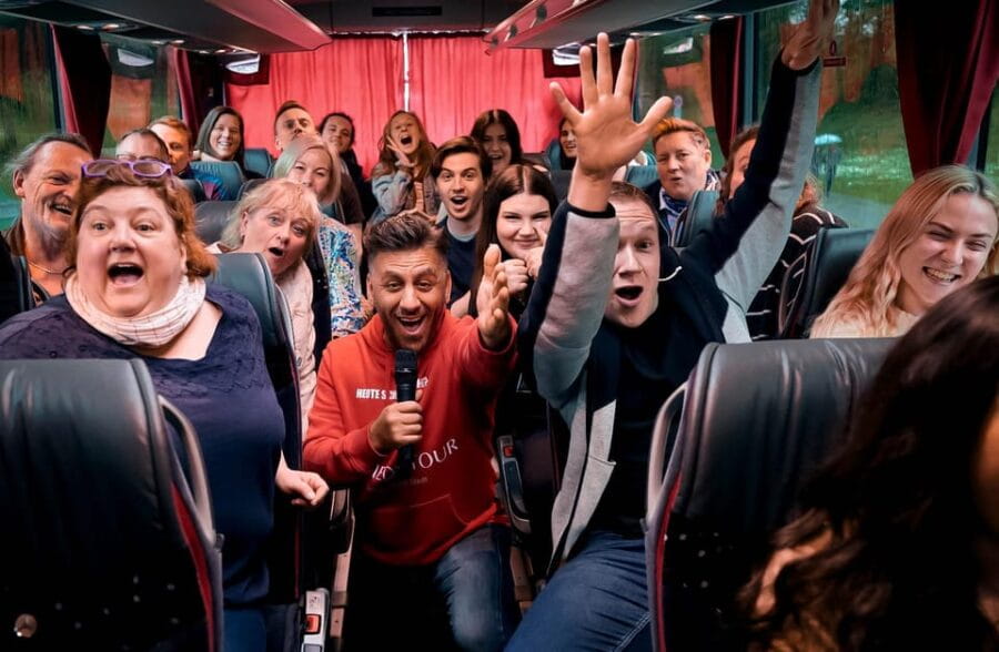 Düsseldorf: 1.5-Hour Comedy Bus Tour - Price and Logistics: Good Value for a Unique Experience