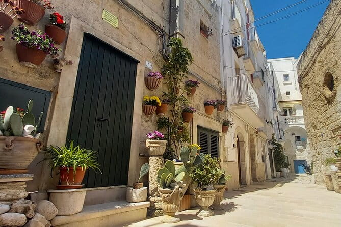 e-Bike tour from Monopoli to the rocky village of S. Andrea - Ancient Cave Village and Historic Churches