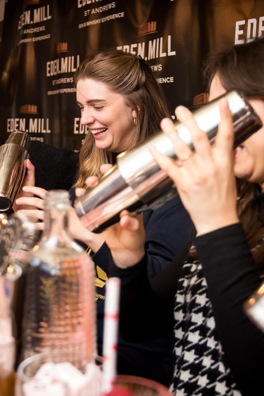 Edinburgh: Love Gin Cocktail Masterclass - An In-Depth Look at the Edinburgh Love Gin Cocktail Masterclass