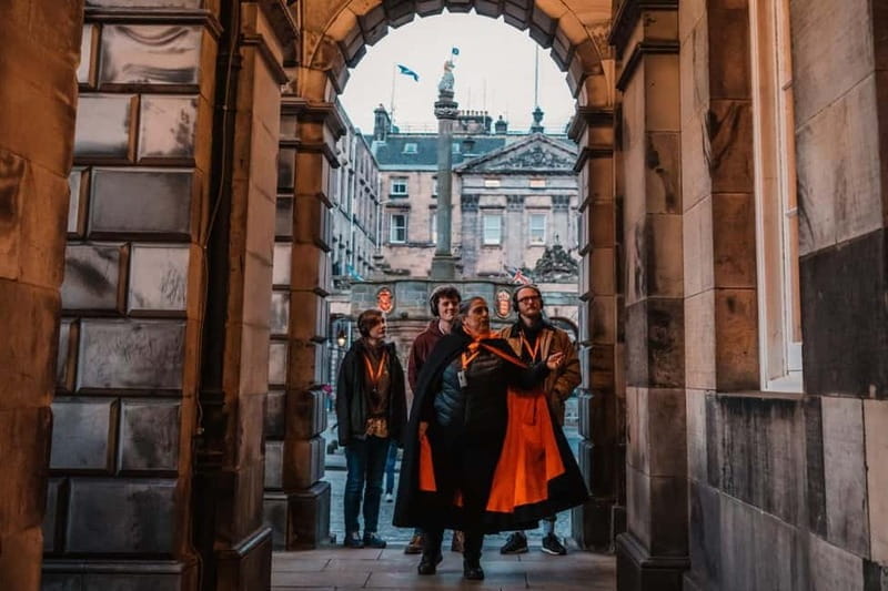 Edinburgh: Multi-Sensory Haunted Underground Tour - Descending into the Blair Street Vaults