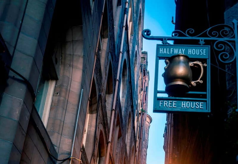 Edinburgh: School of Magic - Craft Your Own Wand Workshop - Practical Details and Logistics