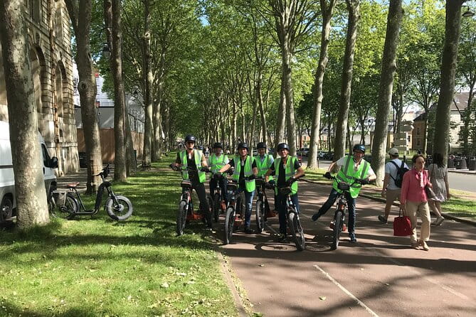 Electric 2-wheeler tour of the Chateau Park and Gardens - The Gardens and Beyond: Why This Tour Excels