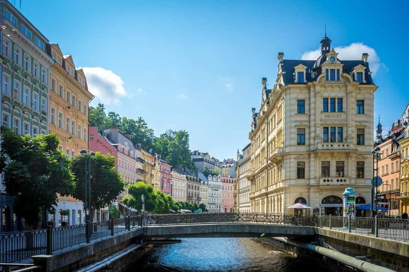 Elegant Karlovy Vary: Private Walking Tour With Local Guide - Discovering the Hot Springs and Their Stories