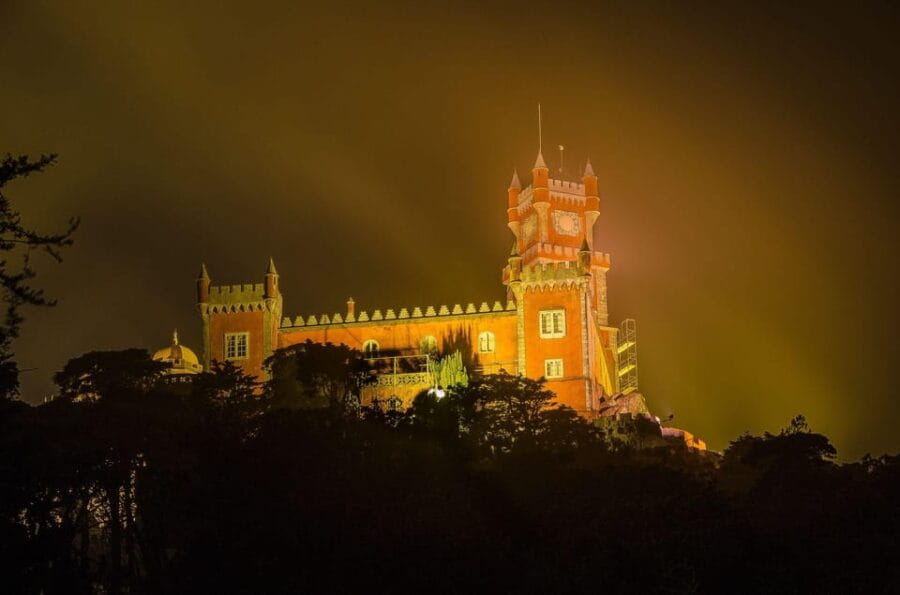 ELEGANT SINTRA TOUR AT NIGHT - An In-Depth Look at the Elegant Night Tour