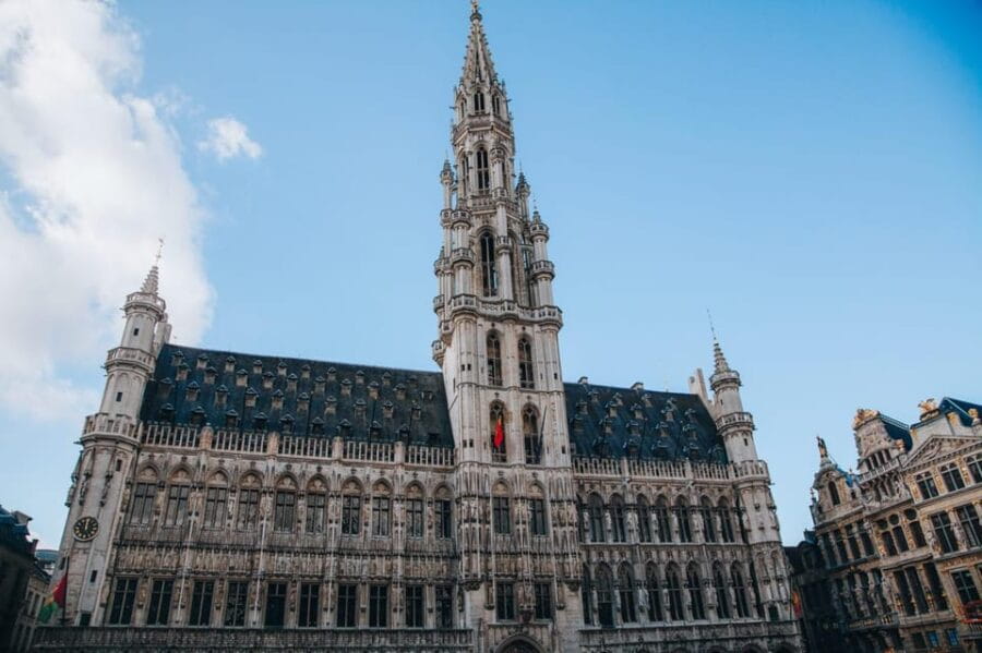Enchanting Brussels Tour: History & Culture Unveiled - Exploring Quirky Landmarks and Hidden Gems