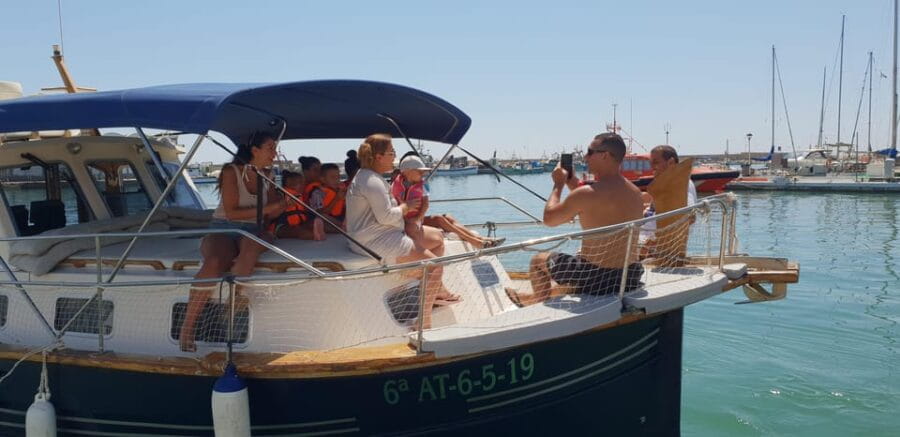 Estepona: Dolphin Search Boat Trip with Drink and Snacks - Who Is This Trip Best For?