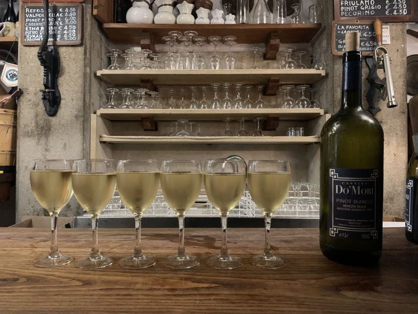 Evening in Venice with a local: food and wine tasting tour - Breaking Down the Experience: What You’ll Get