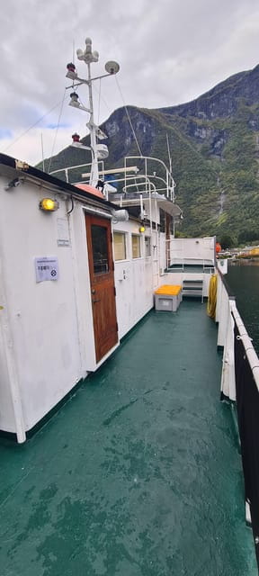 Eveningcruise Arctic Bliss Tour with Sami Dinner and Joiking - In-Depth Look at the Itinerary and Experience