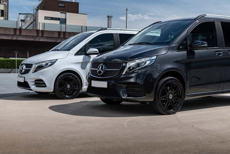 Exclusive Panoramic train journey though the heart of swiss - Seamless Return and Flexibility