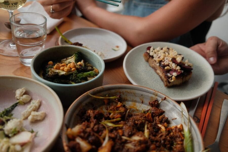 Explore Edinburgh's Asian Quarter & Local Scottish Cuisine - Discovering Edinburgh’s Food Roots: A Deep Dive Into the Experience