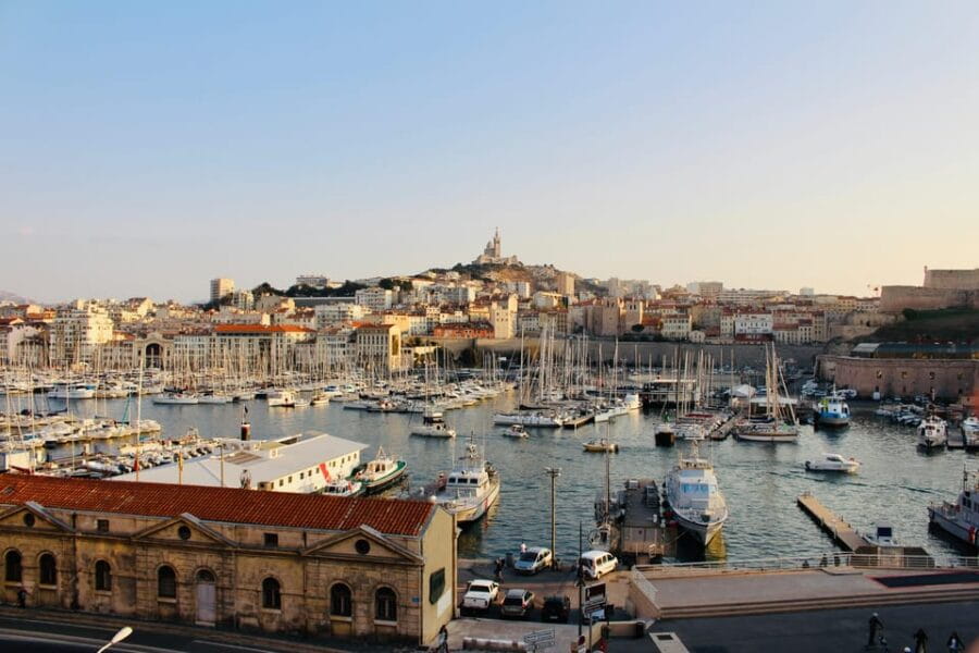 Explore Marseille with an Actor Guide: a Cultural Mosaic - FAQ