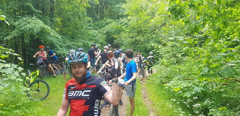 Explore Pavilniai Regional Park on a Mountain Bike - Starting Off: From City Streets to Forest Trails