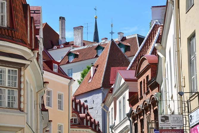 Explore Tallinn in 60 minutes with a Local - The Magnificence of Tallinn Town Hall